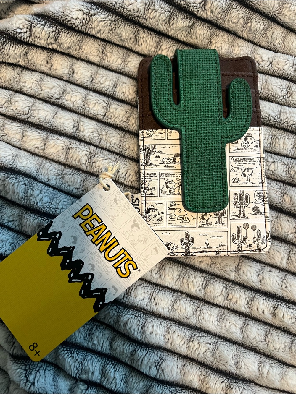 Loungefly Peanuts Cactus Cardholder Wallet in Green, Brown, Black, White
